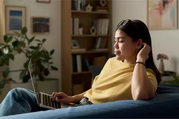 leahrosevip as an influencer